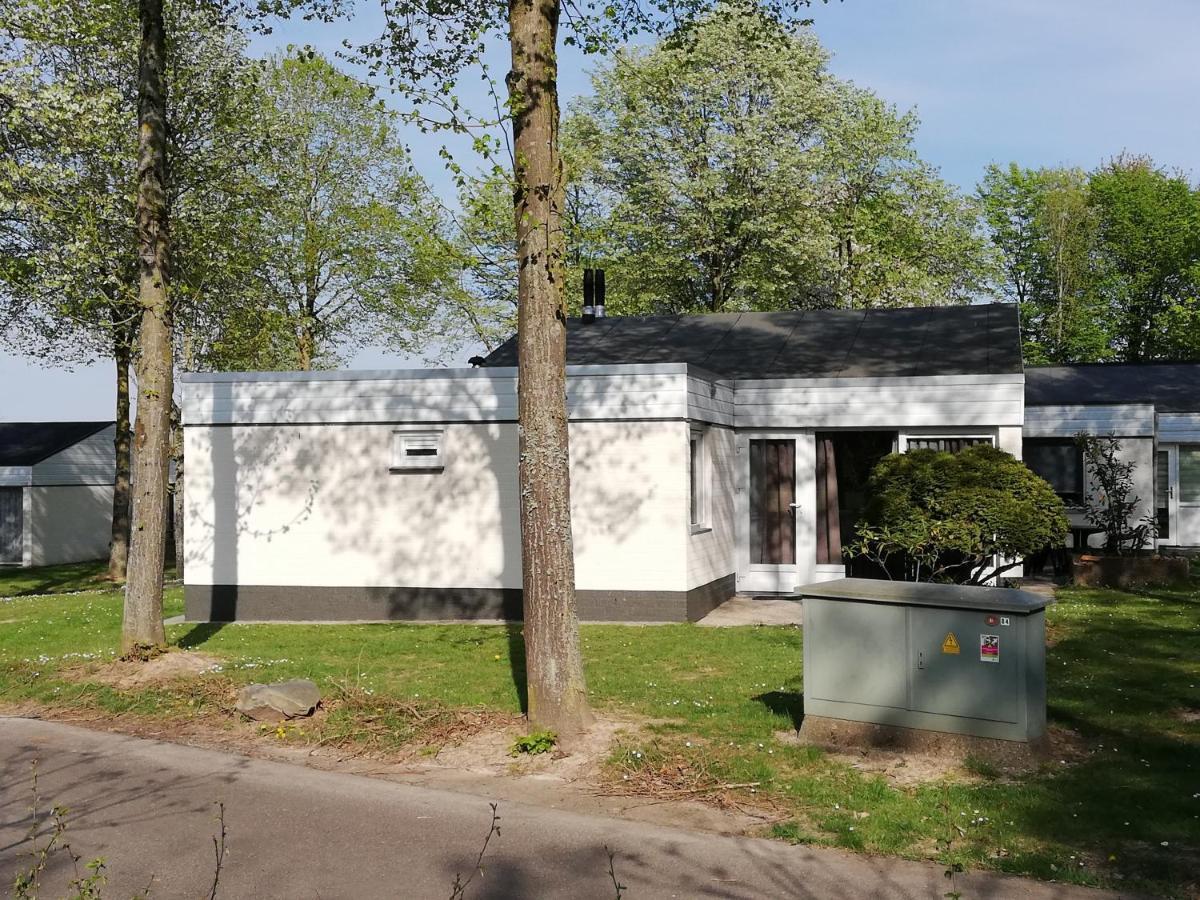 Rustige, Gelijkvloerse Vakantiewoning Met 2 Slaapkamers In Simpelveld, Zuid-Limburg Eksteriør bilde